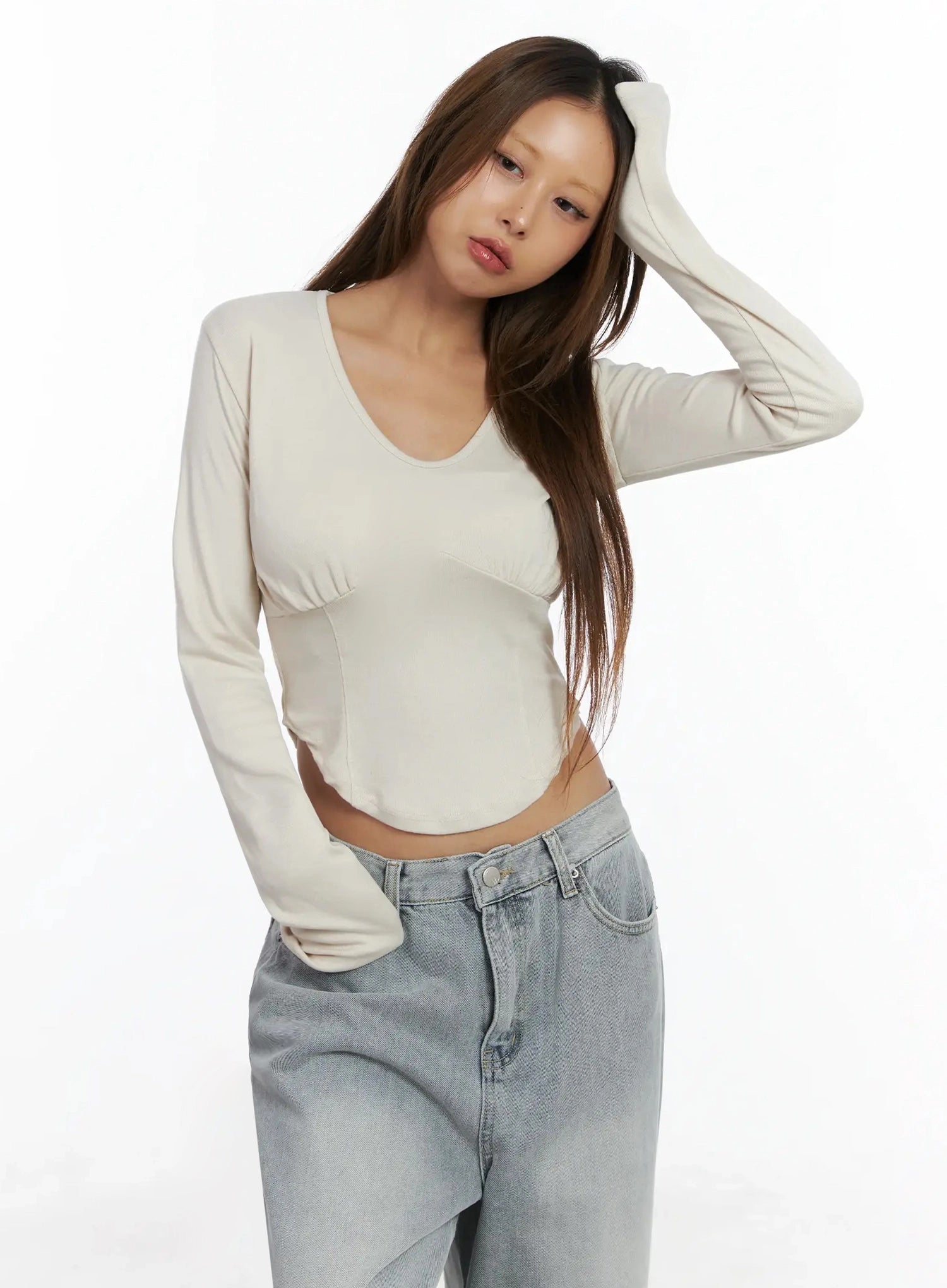 ruched-crop-top-in528