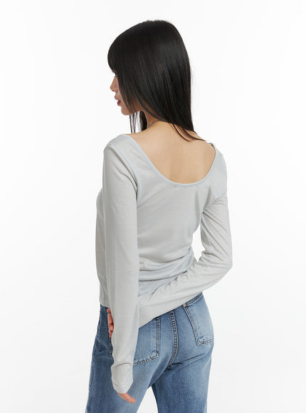 solid-u-neck-long-sleeve-top-cf422