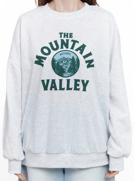 mountain-valley-graphic-crewneck-cg521