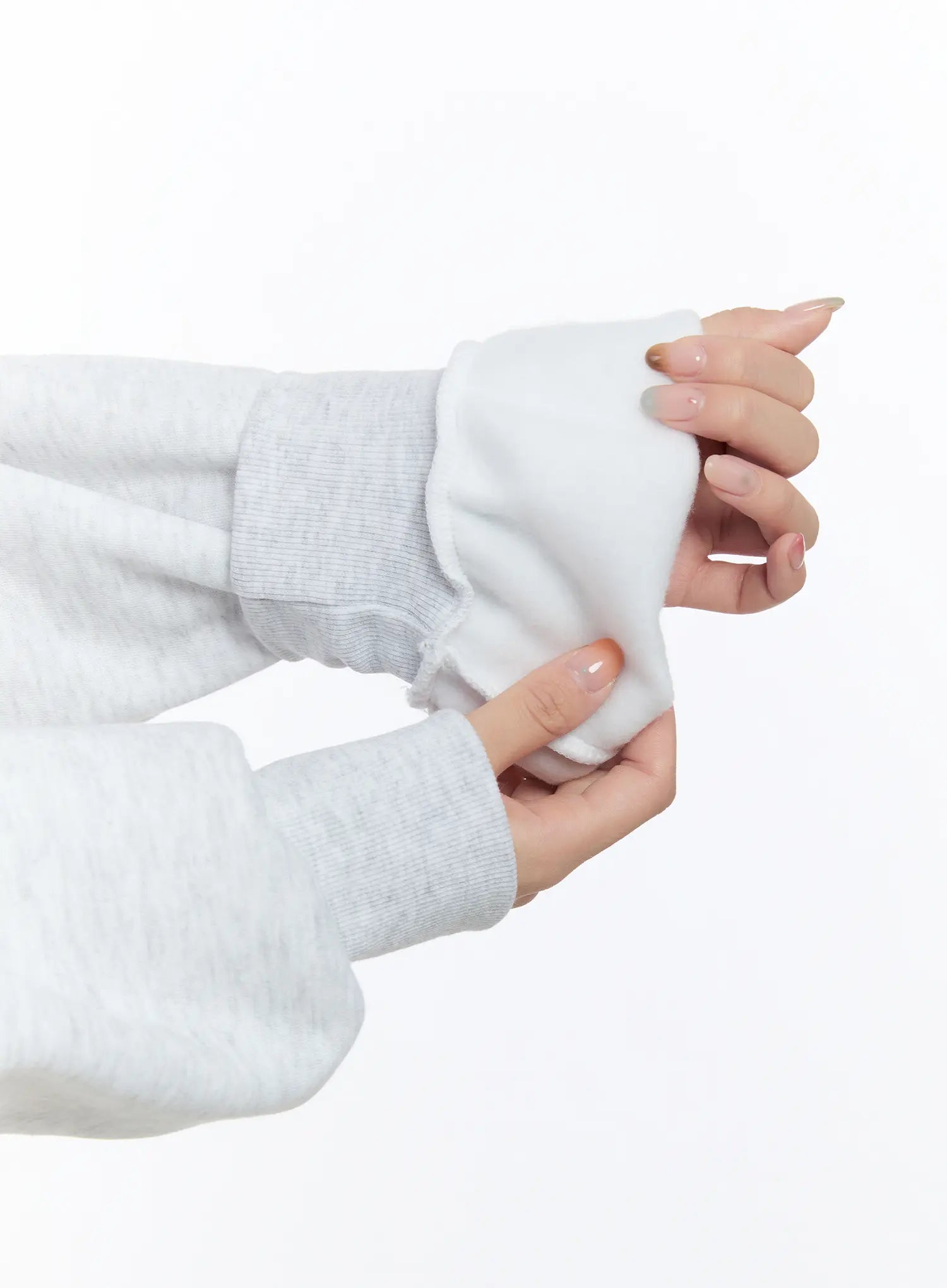 casual-off-shoulder-sweatshirt-cn524