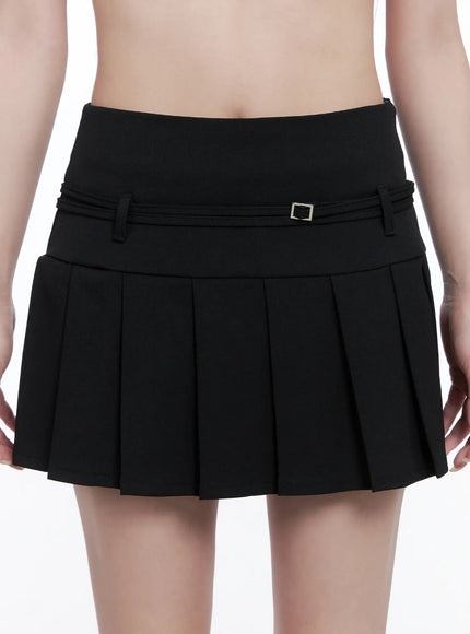 pleated-mini-skirt-with-belt-detail-cg529