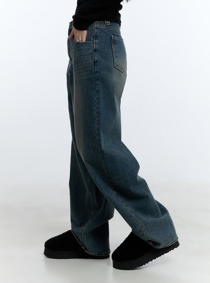 caitlin-wide-fit-washed-jeans-cd424