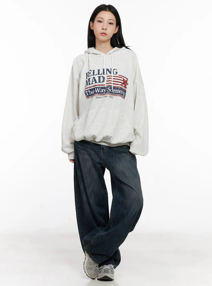 retro-graphic-hoodie-cg525