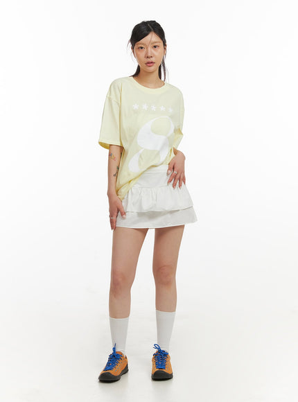 acubi-oversized-graphic-top-iy410