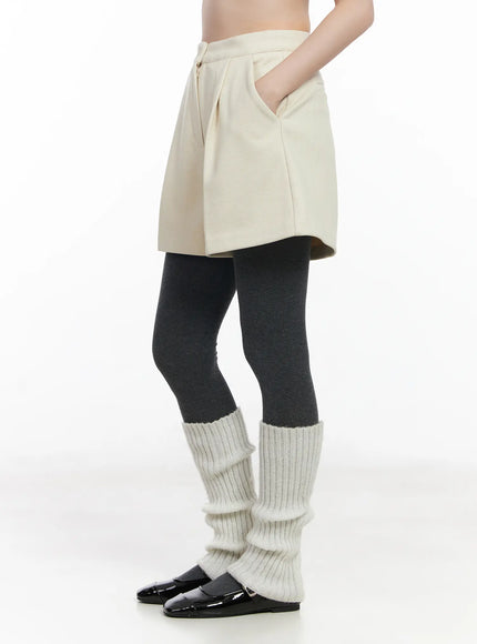 minimalist-cream-tailored-shorts-cj519