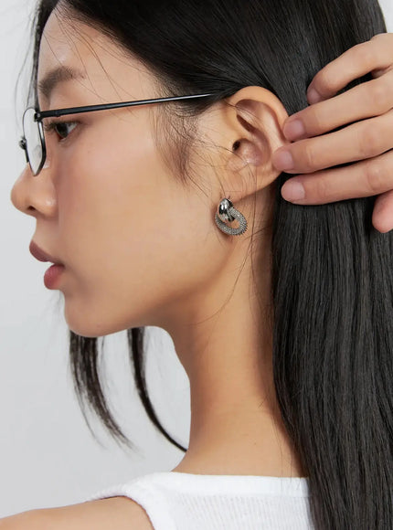 dual-layer-earrings-is515