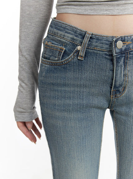 low-waist-bootcut-jeans-ca402