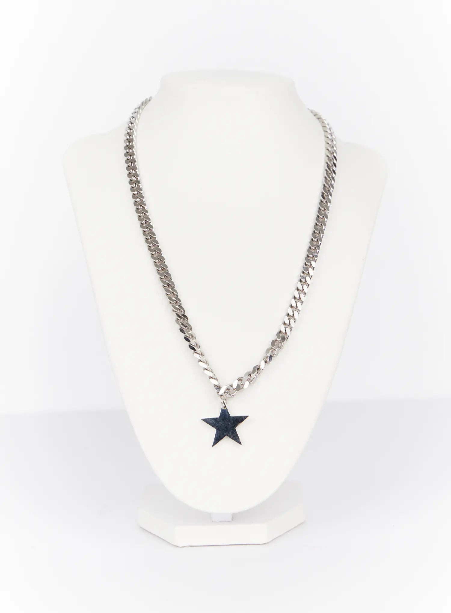 star-pendant-chain-necklace-in514
