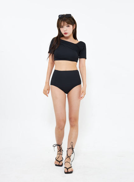 short-sleeve-bikini-set-iu302