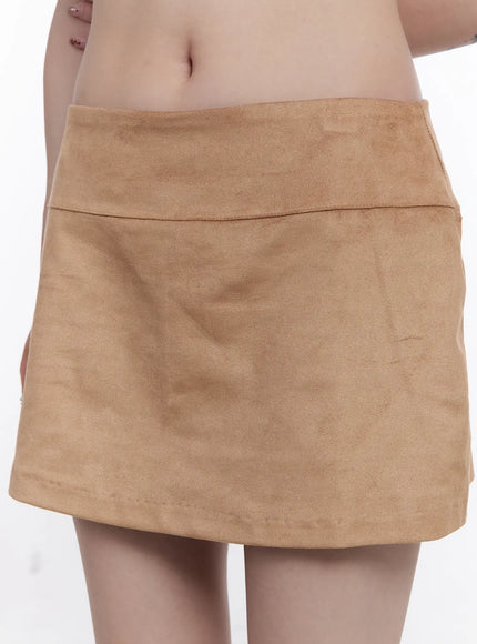 chic-suede-mini-skirt-co501