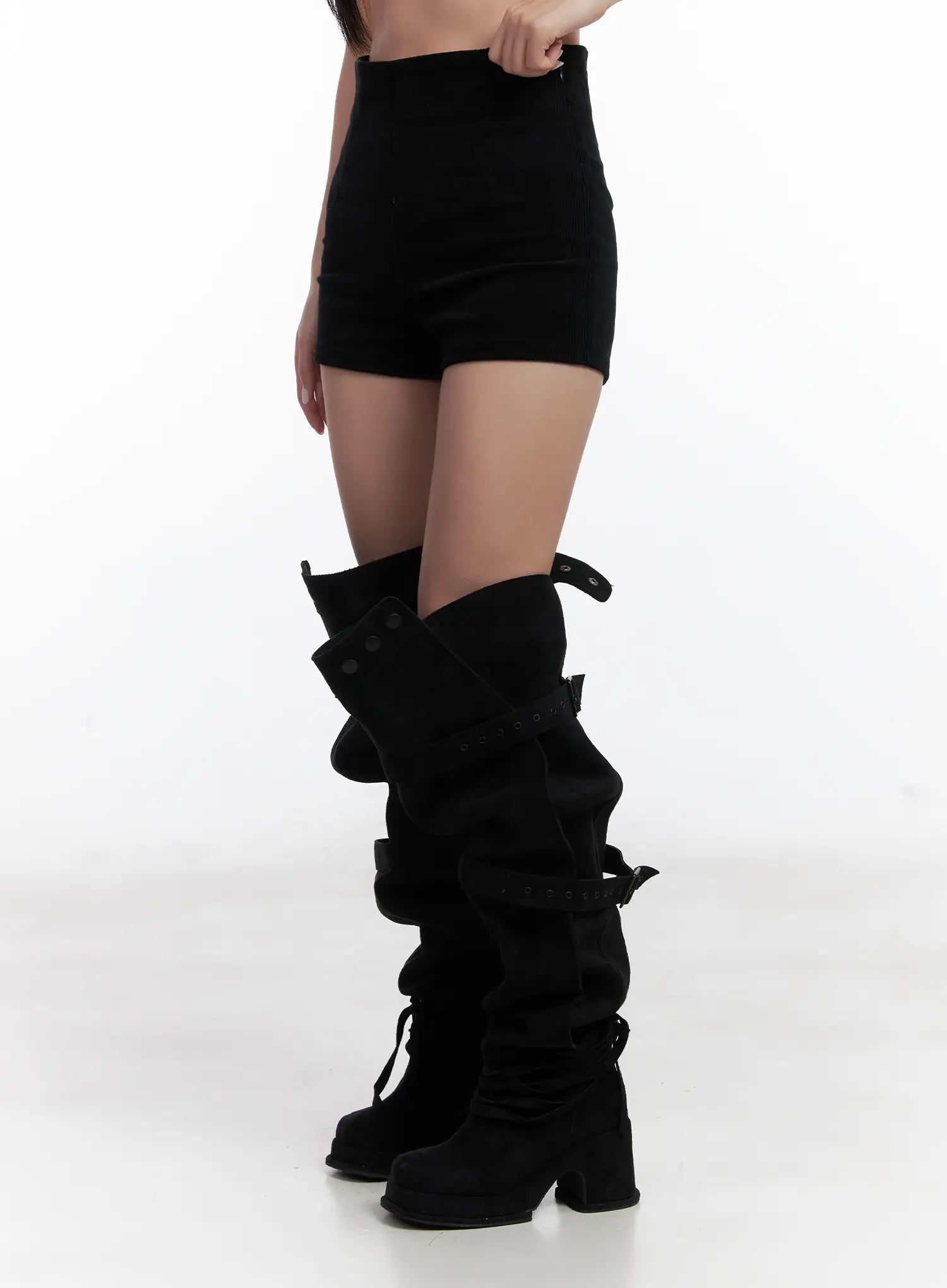 high-waisted-corduroy-shorts-cn528