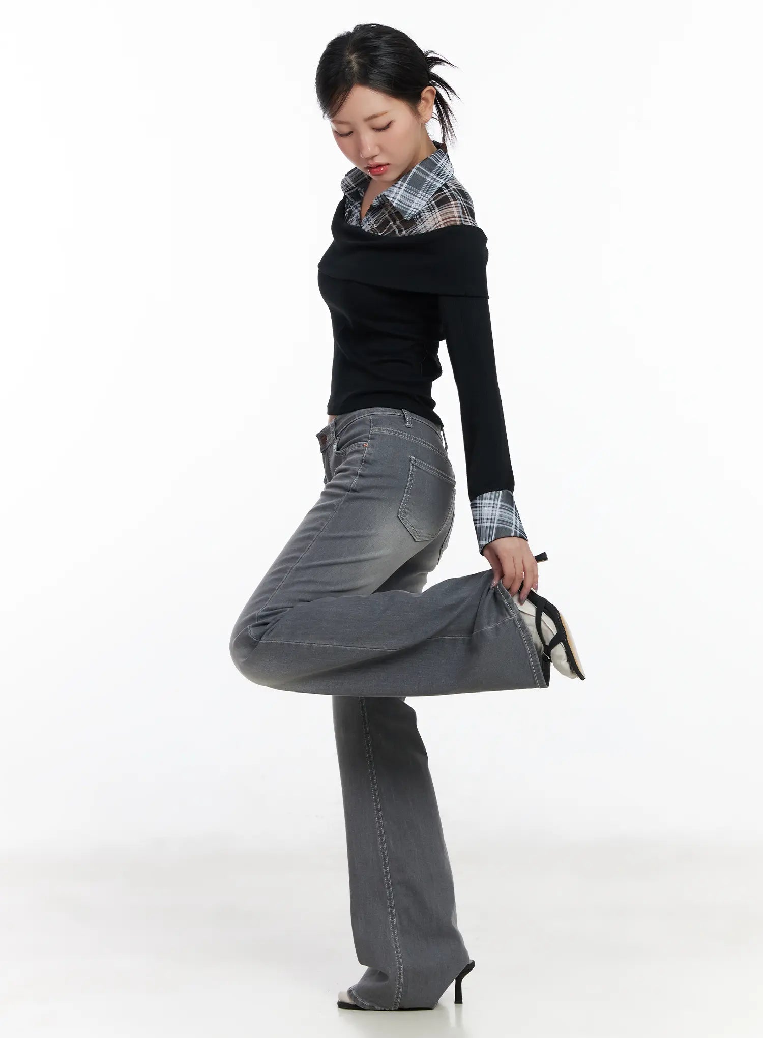 layered-off-shoulder-long-sleeve-top-cj530