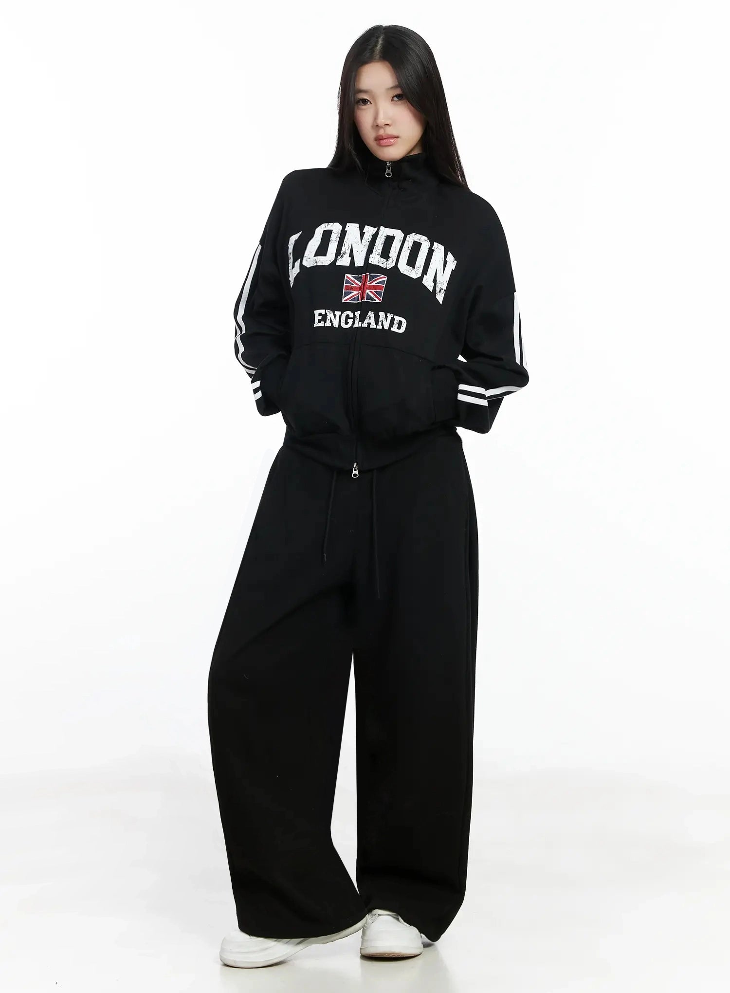 relaxed-wide-leg-sweatpants-im504