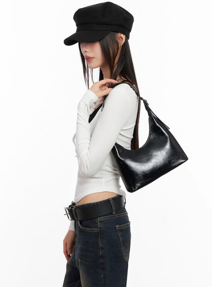 classic-square-shoulder-bag-in503