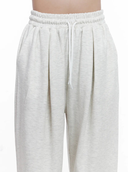 elastic-waist-pintuck-sweatpants-cs523