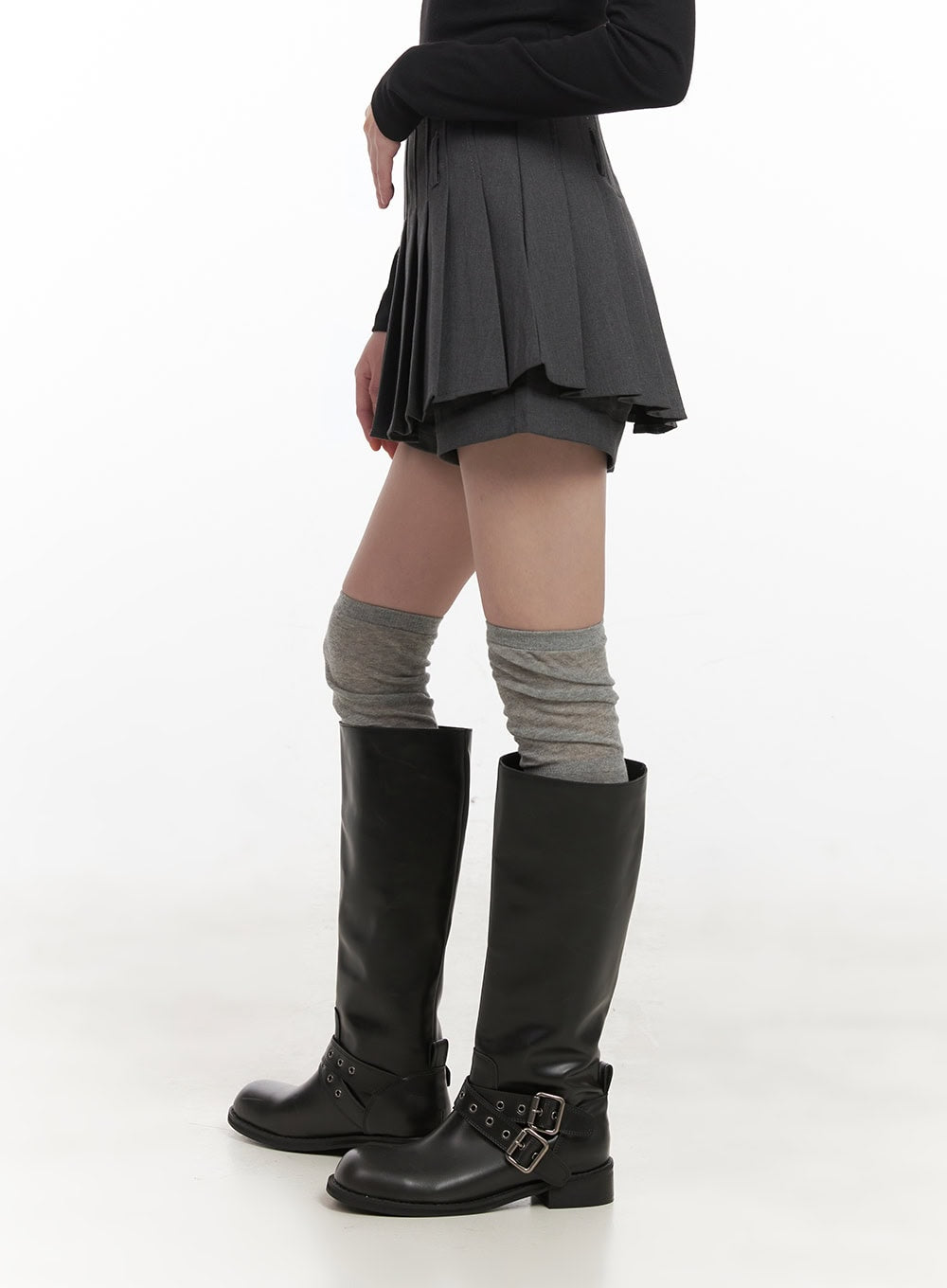 pleated-mini-skirt-with-built-in-shorts-cj528