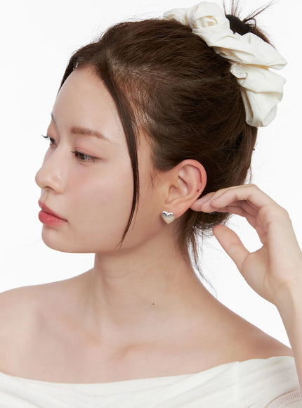 una-heart-earrings-cl524