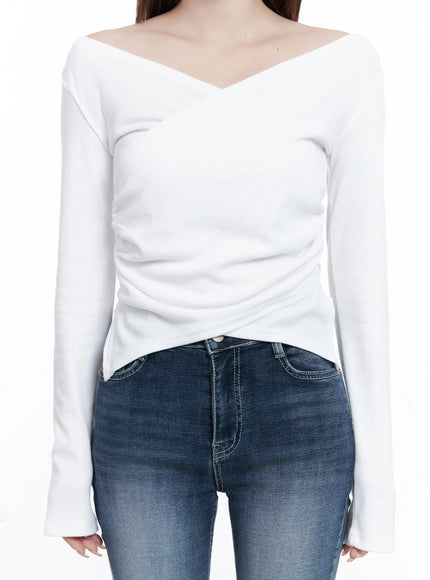 off-shoulder-v-neck-long-sleeve-top-cg529