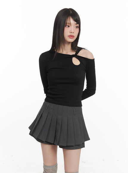 slim-fit-twist-cut-out-long-sleeve-top-cj528