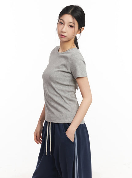 essential-cotton-u-neck-top-ca516