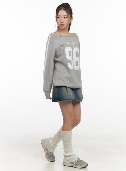 graphic-off-shoulder-crew-neck-cd416