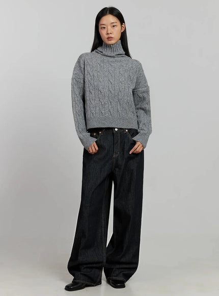 cable-knit-turtleneck-sweater-ij502