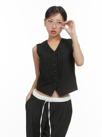 striped-v-neck-vest-cs405