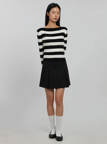 pintuck-mini-skirt-ij508