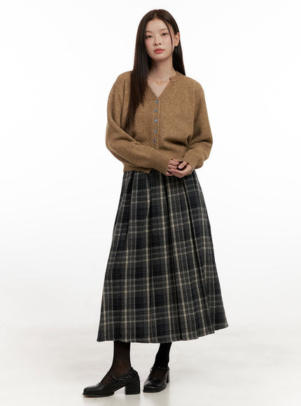 plaid-print-maxi-skirt-on422