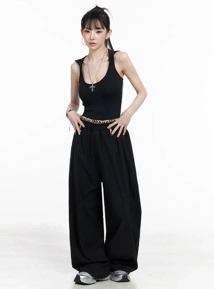 graphic-trim-wide-leg-pants-iy511