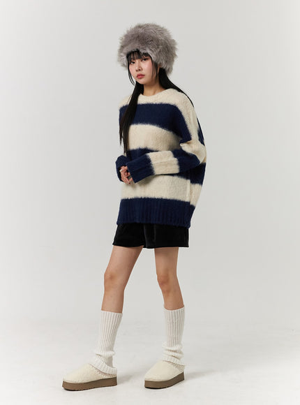 soft-stripe-sweater-cj404