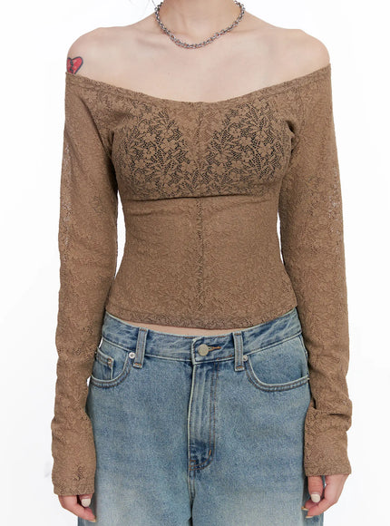 lace-off-shoulder-top-cs512