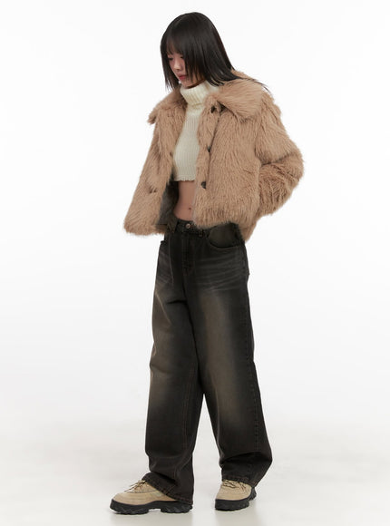 buttoned-faux-fur-jacket-cd426