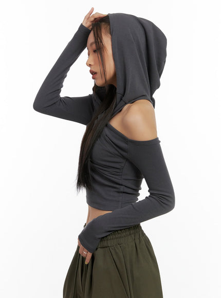 twist-hooded-long-sleeve-top-co424