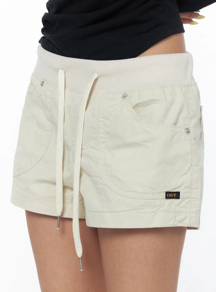 elastic-waist-utility-shorts-cu502