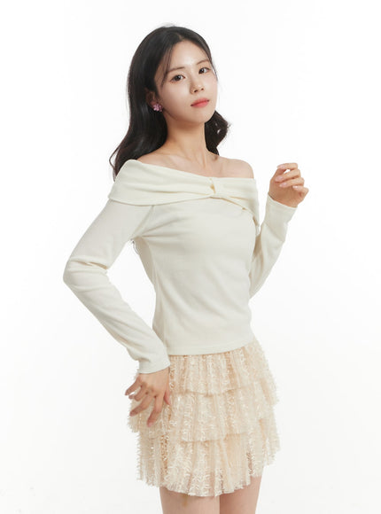 off-shoulder-long-sleeve-top-of428