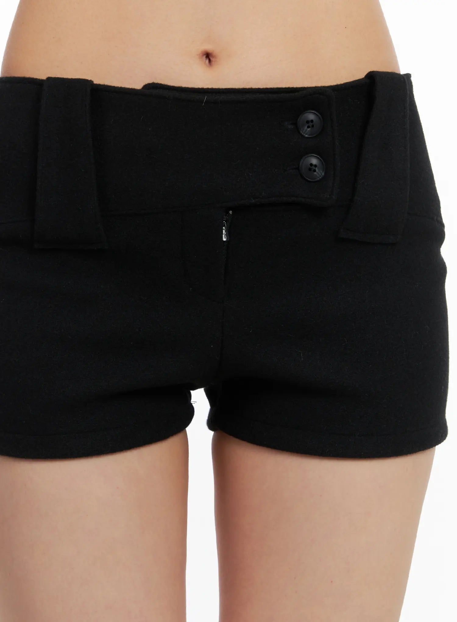 wool-button-shorts-cd509