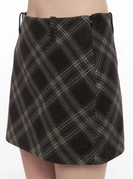 plaid-h-line-mini-skirt-cn504