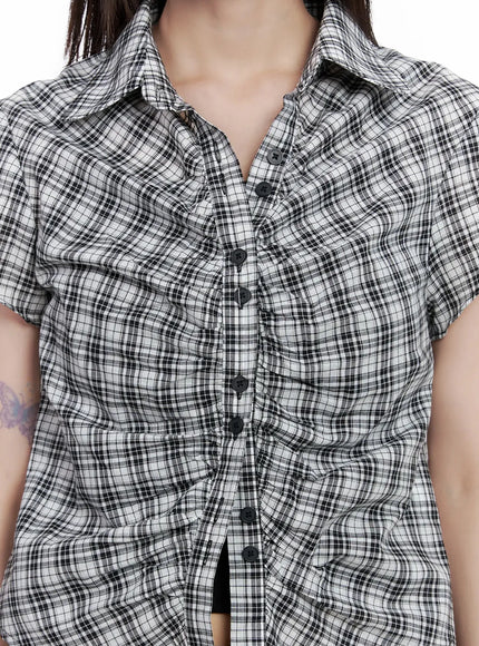 shirred-plaid-button-up-blouse-il531