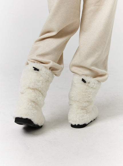 basic-faux-fur-middle-boots-cd322