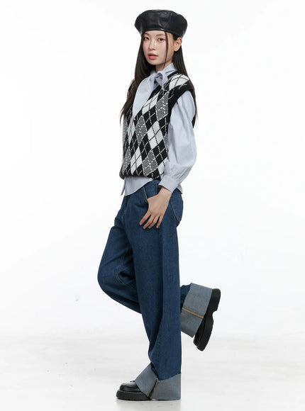 argyle-pattern-v-neck-vest-co506