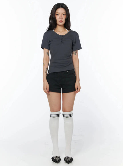casual-off-shoulder-shirred-tee-iu509