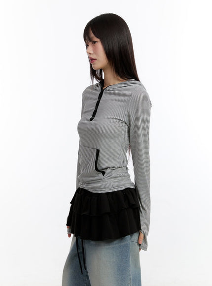 button-stripe-hoodie-top-ca508