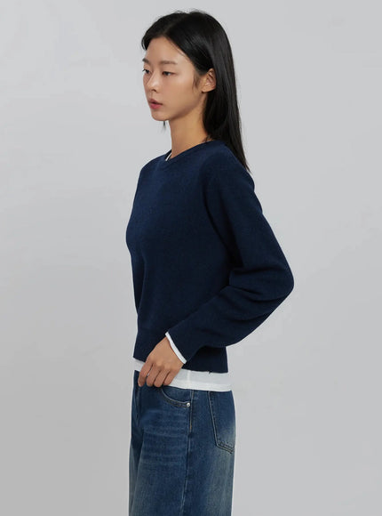 soft-round-neck-knit-top-ij508