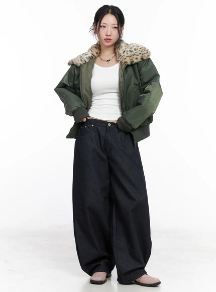 cozy-faux-fur-collar-bomber-jacket-cn514