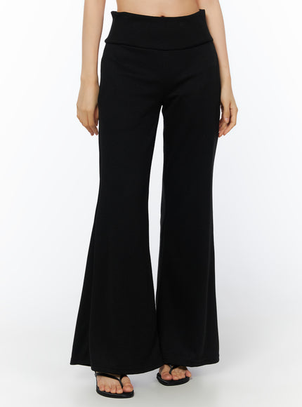 slim-fit-flared-yoga-pants-iu516