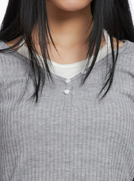 layered-ribbed-halter-top-co517