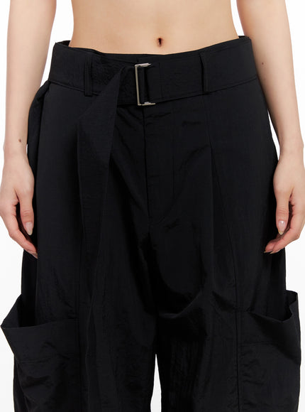 belted-wide-leg-utility-cargo-pants-ig508