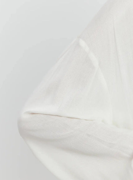 classic-long-sleeve-button-up-il528