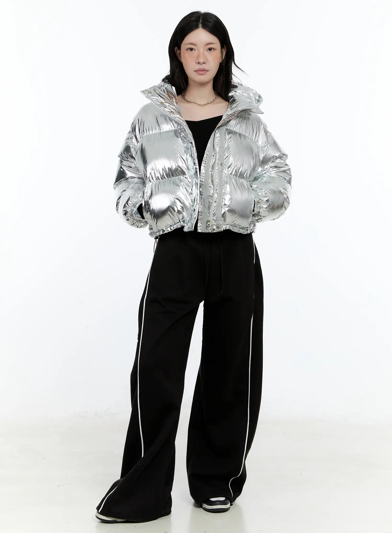shiny-hooded-puffer-jacket-cn517